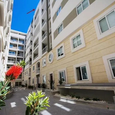 Modern Luxury Penthouse In Perfect Location