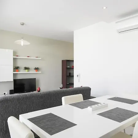 Lejlighed Modern Luxury Penthouse In Perfect Location